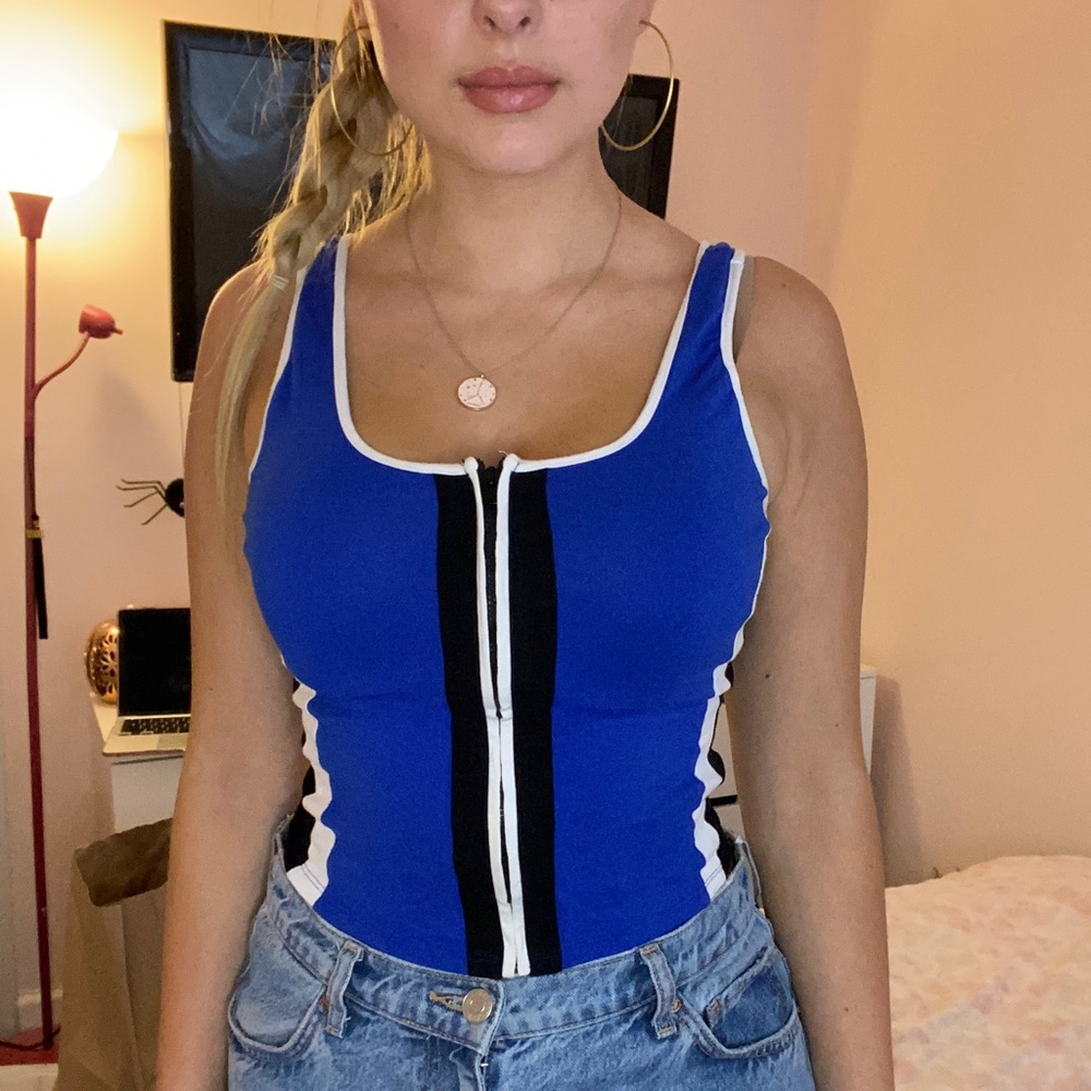 Zipper front crop top
